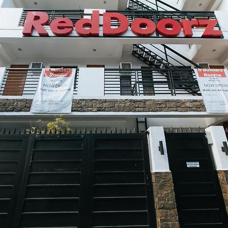 Reddoorz At Dbuilders Rooms Bangkal Makati Makati City Eksteriør bilde