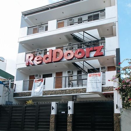 Reddoorz At Dbuilders Rooms Bangkal Makati Makati City Eksteriør bilde