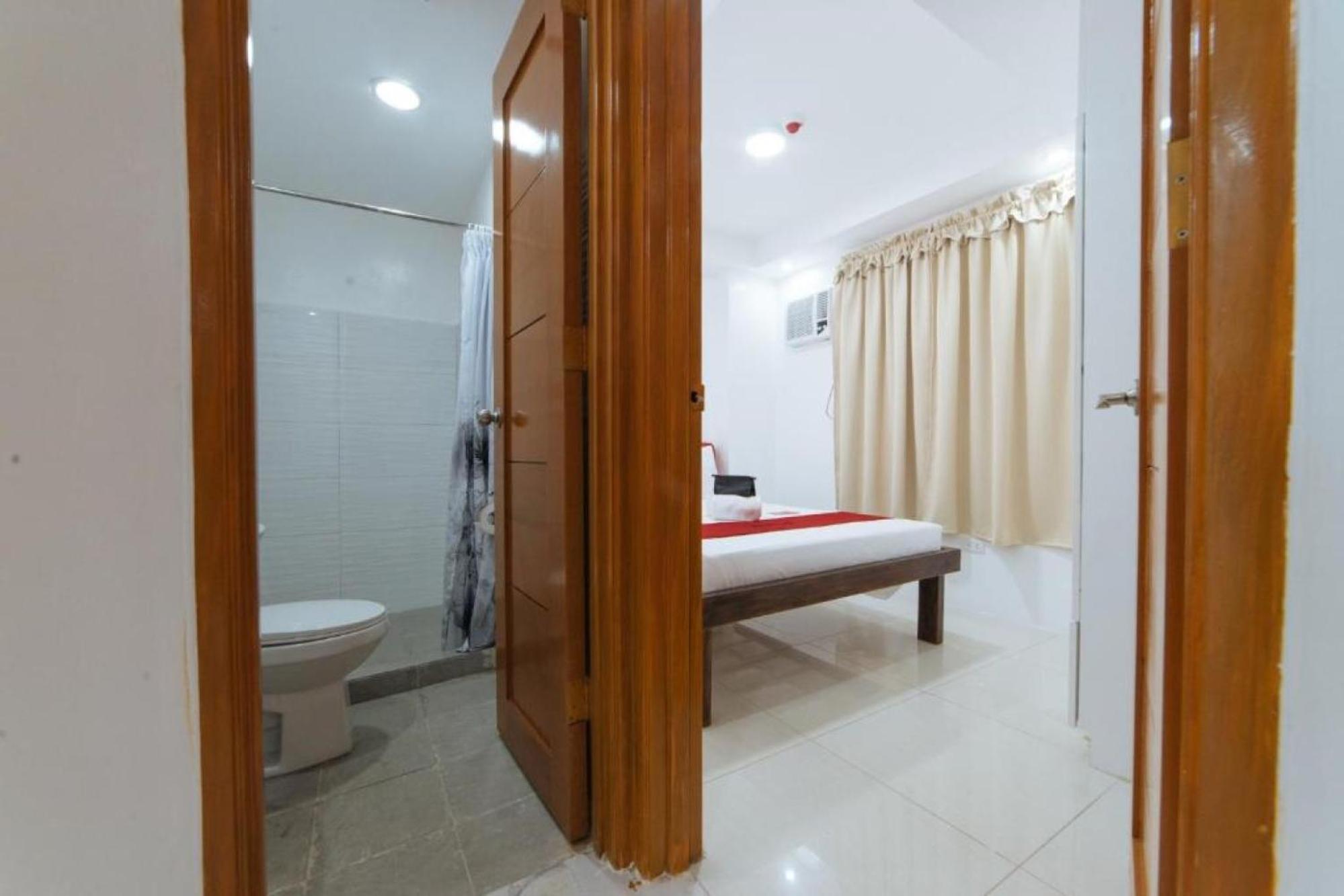 Reddoorz At Dbuilders Rooms Bangkal Makati Makati City Eksteriør bilde