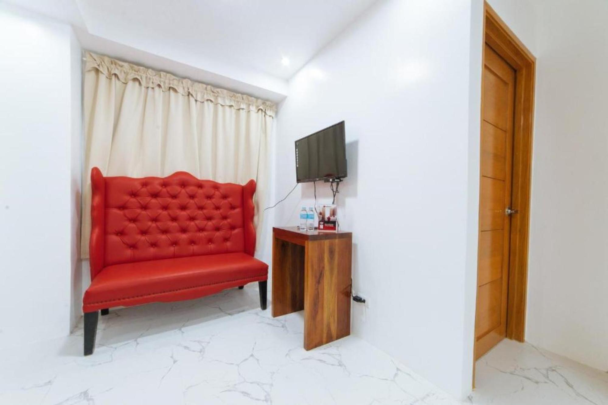 Reddoorz At Dbuilders Rooms Bangkal Makati Makati City Eksteriør bilde