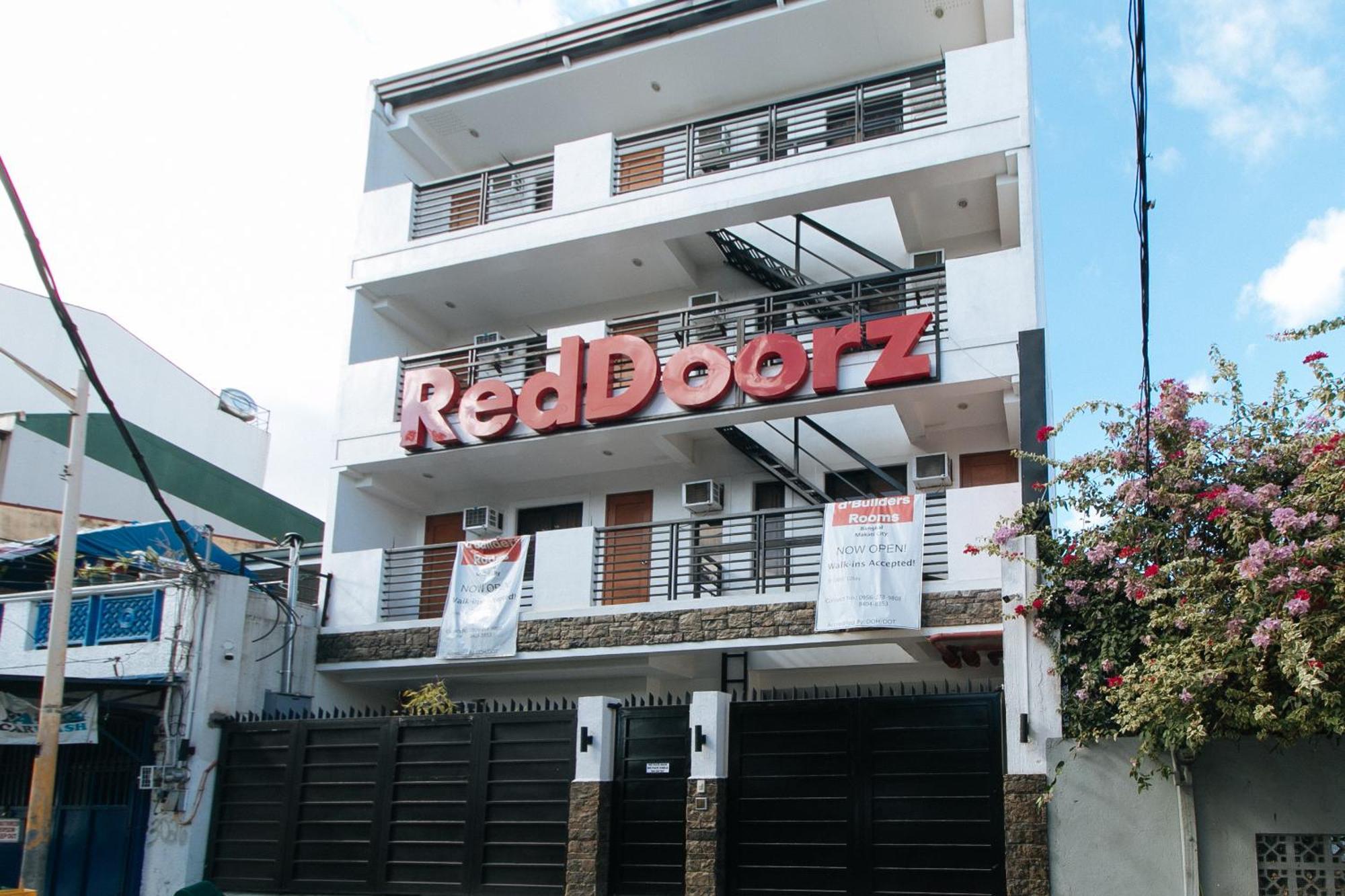 Reddoorz At Dbuilders Rooms Bangkal Makati Makati City Eksteriør bilde