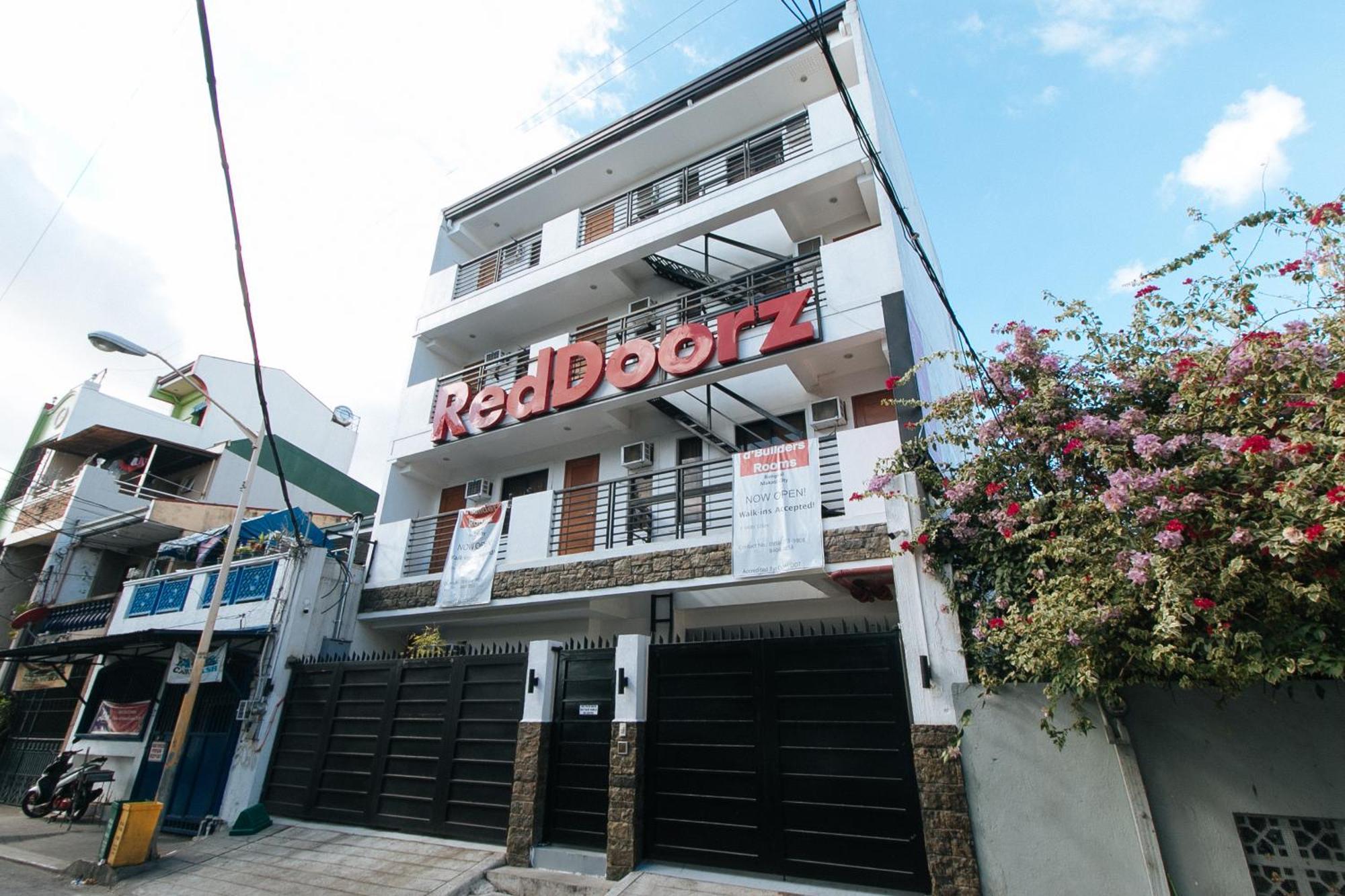 Reddoorz At Dbuilders Rooms Bangkal Makati Makati City Eksteriør bilde